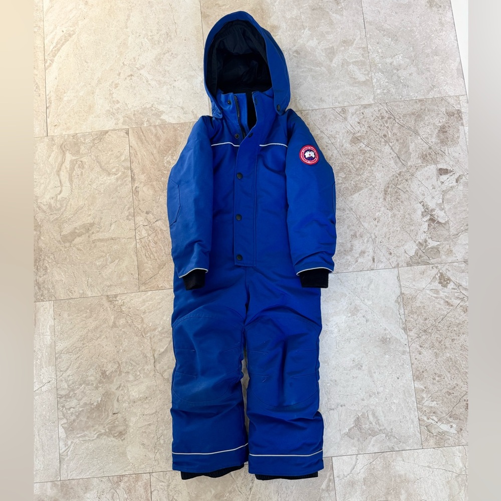 Canada Goose snowsuit 4-5
